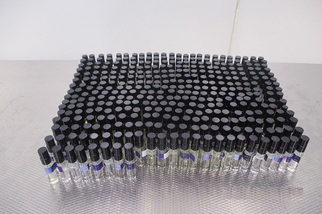 38 килограммов парфюмерии: женщина с двумя чемоданами духов была остановлена в Екатеринбурге