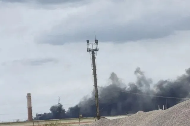 На свердловском заводе произошёл мощный пожар