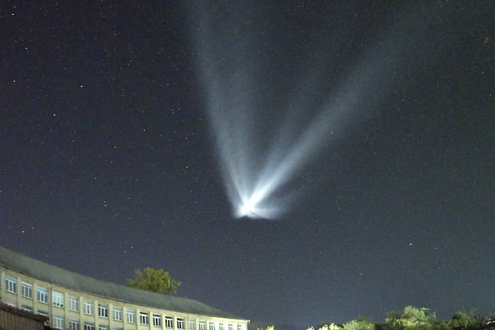 Свердловчане увидели в небе ракету, запущенную с Байконура (ВИДЕО)