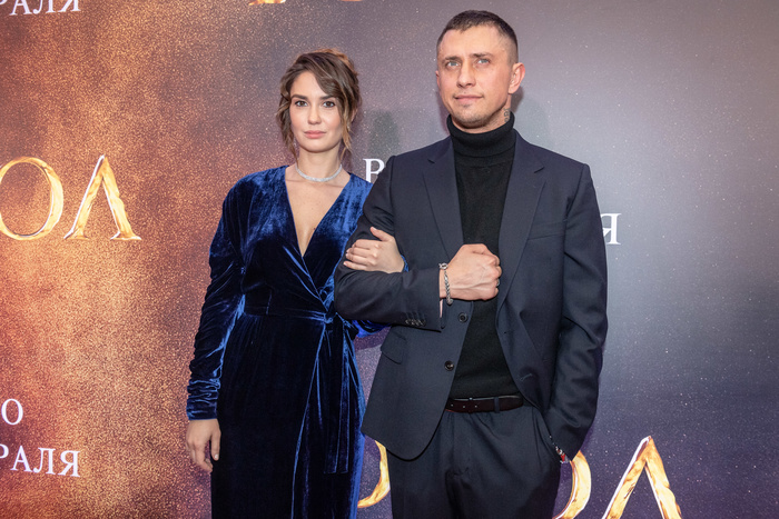 Актёр Павел Прилучный разводится с женой
