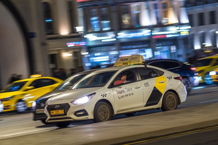 Пользователи «Яндекс.Такси» возмутились несправедливостью рейтинга