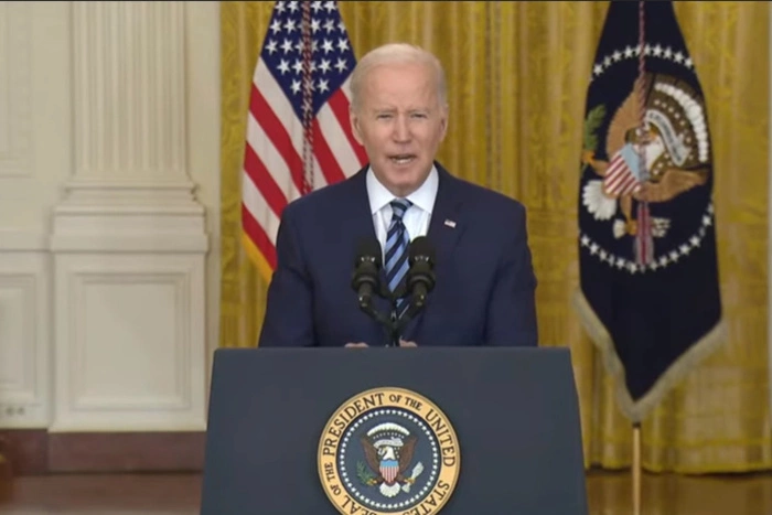 Президент США выступил за исключение России из G20