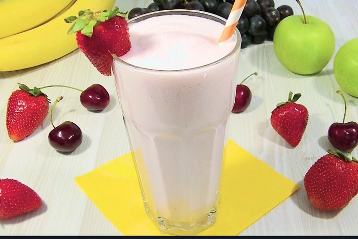 Врачи Пироговки раскрыли, как правильно пить в жару ледяные напитки