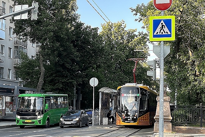 Власти Екатеринбурга изменят Генплан ради трамвая в Новокольцовский и наземного метро
