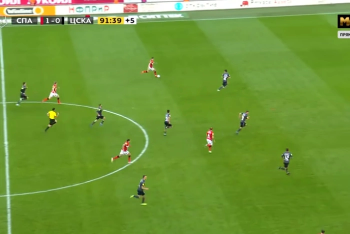 «Спартак» наказали за твит о «конюшне»