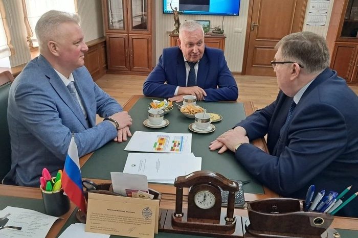 Делегация ВНИИ МВД России посетила свердловской главк МВД