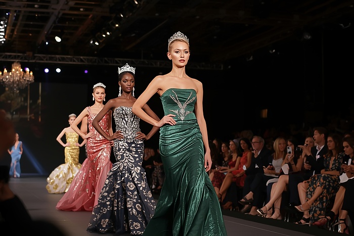 «Файлы Эпштейна»: В письмах миллиардера-сутенера присутствует участница конкурса «Мисс Екатеринбург»