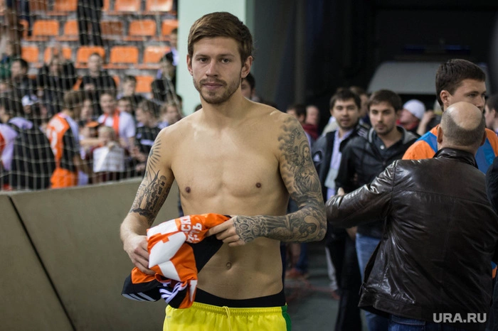 Смолов уйдет из «Урала» уже этим летом