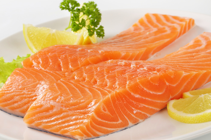 Медики: Рыбий жир превращает вредную еду в полезную