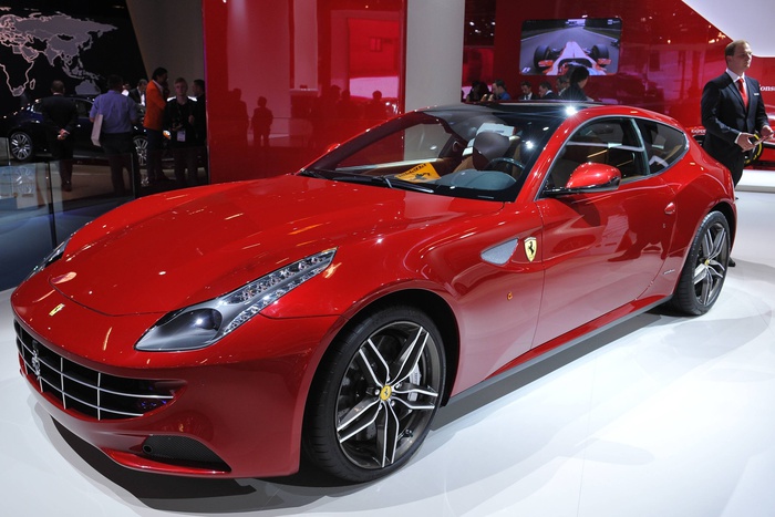 Два Ferrari короля Испании Хуана Карлоса продадут на аукционе