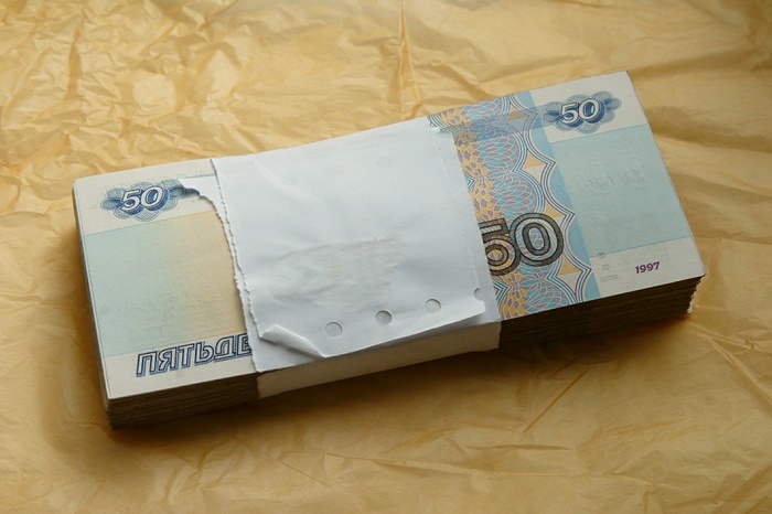 Почта России направит около 2 млрд рублей на повышение зарплат почтальонам