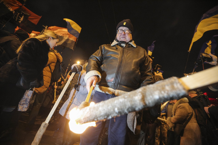 Волонтер АТО призвал немедленно пойти на уступки Донбассу. «А то развалимся»