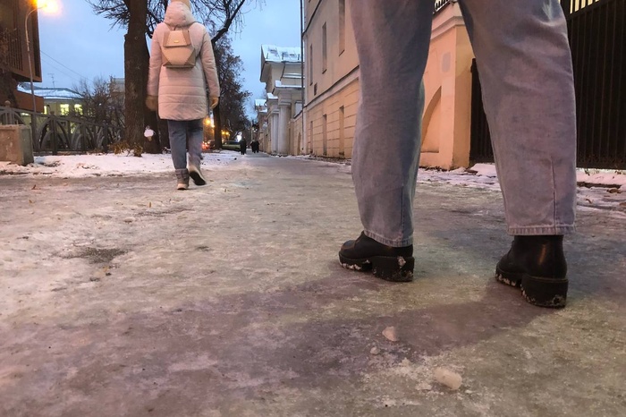 Екатеринбургская пенсионерка отсудила у коммунальщиков 70 тысяч за сломанную руку