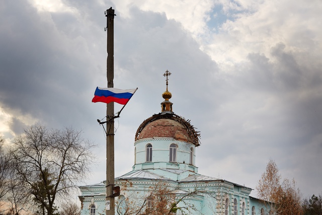 ФСБ со стрельбой задержала пьяных ополченцев на «КамАЗе», прорвавшихся в Россию