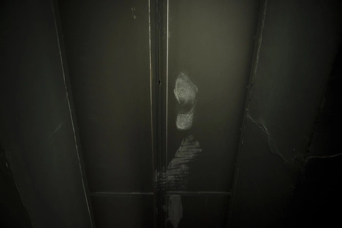 Подросток едва не задохнулся в кабине застрявшего лифта в Нижнем Тагиле