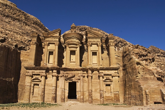 Археологи нашли в Иордании новый монумент близ древней Петры