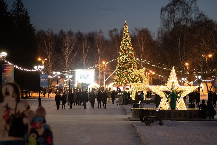 В мэрии Екатеринбурга высказались о работе парка Маяковского в новогоднюю ночь
