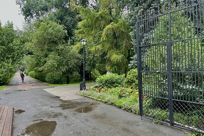 Дизайнер Артемий Лебедев приехал в Екатеринбург и назвал важный критерий для городского парка