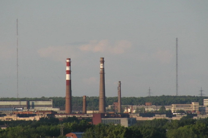 Энергетики восстановили подачу электроэнергии для котельной района Авангард