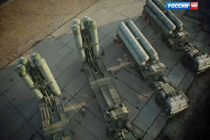 Турция решила закупить у России С-400