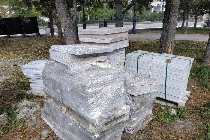 Эксперты высказались за гранитные тротуары в Екатеринбурге