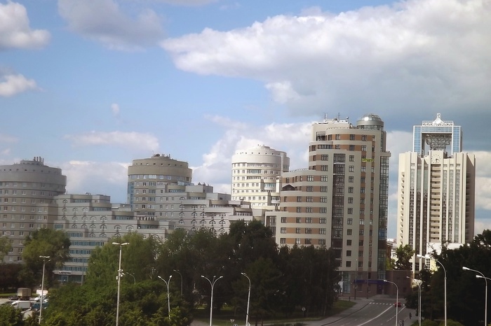 Екатеринбург резко растет в высоту: больше всего новостроек с 25 этажами