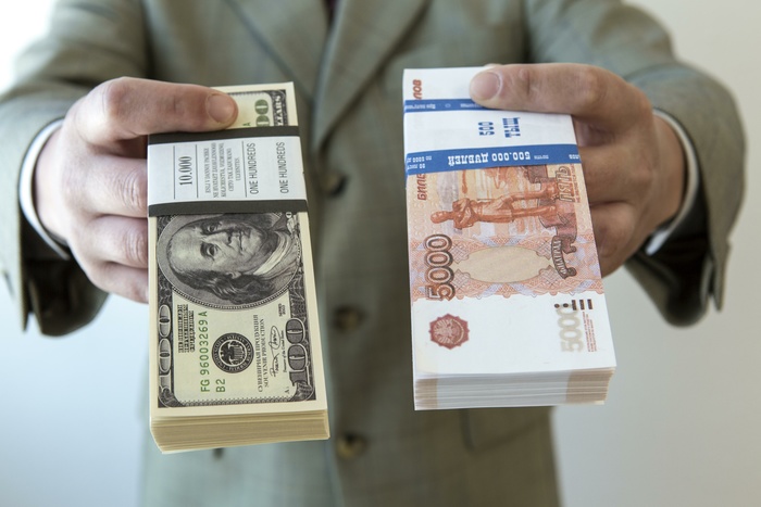 В прошлом году свердловским предпринимателям раздали 3 миллиарда рублей
