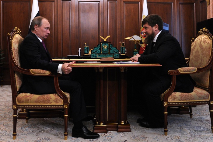 Кадыров пожаловался Путину на правительство