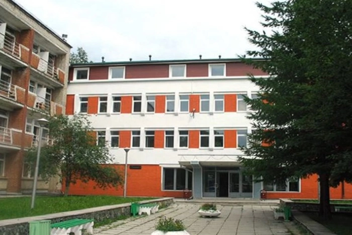 Беженцев из Донбасса начали переселять из Екатеринбурга в область