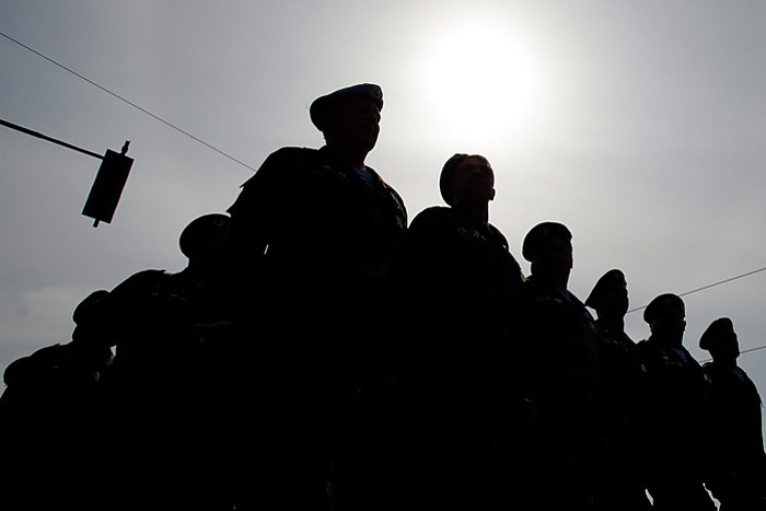 Шестеро свердловчан вернулись домой из украинского плена