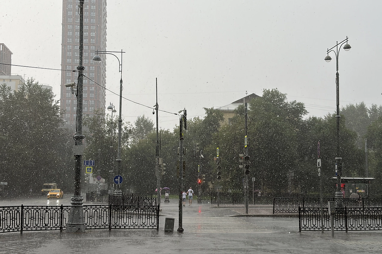 За пару дней Свердловская область закрыла норму по дождям на месяц вперёд
