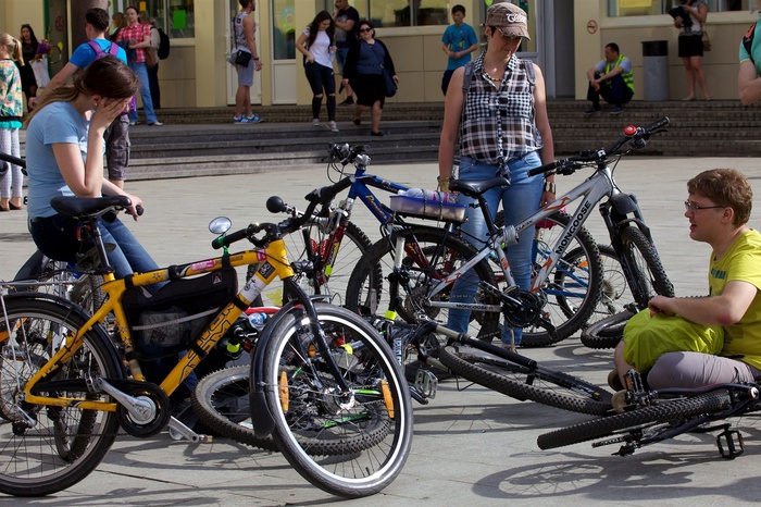 В Екатеринбурге велосипедистка сбила ребенка возле центра Architector