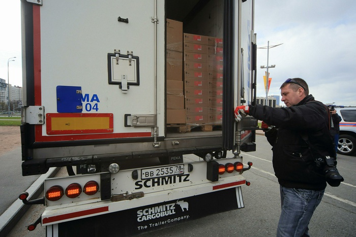 Транспортная компания подозревается в краже грузов в Екатеринбурге и Челябинске