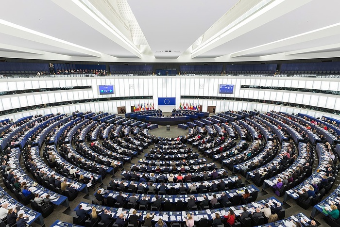 Европарламент озвучил пять принципов общения с Россией