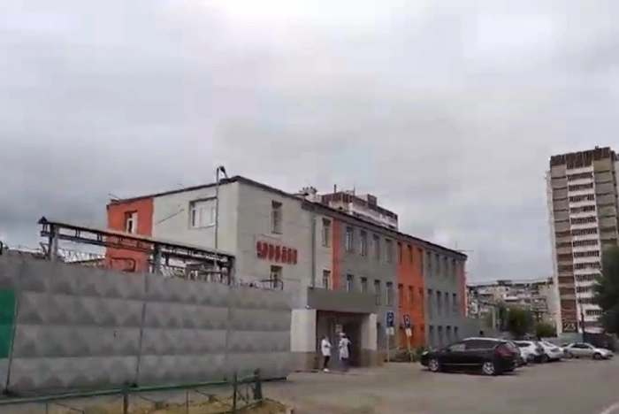 На Уралмаше жильцы дома получили квитанции сразу от двух УК