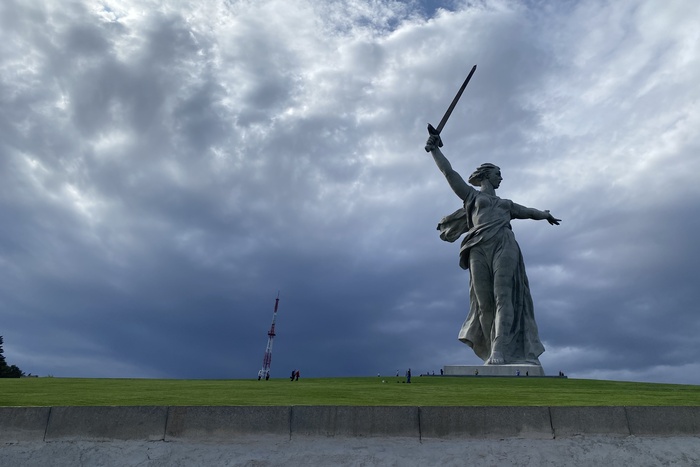 В голове монумента «Родина-мать зовет!» в Волгограде нашли тело человека