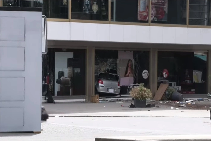 ZDF: водитель, въехавший в толпу школьников в Берлине, страдает психическим расстройством