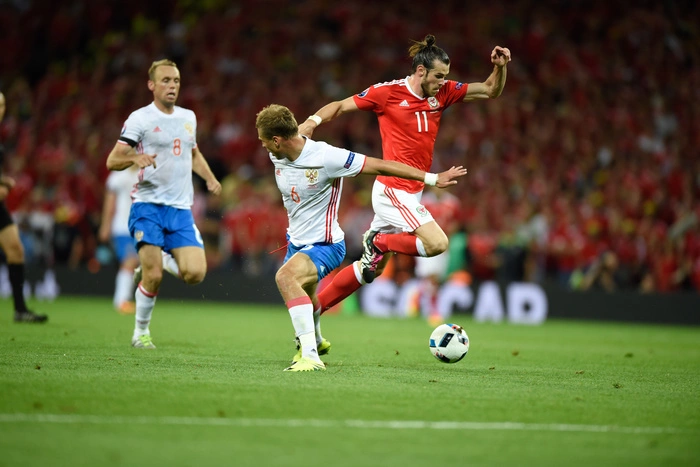 Владелец «Спартака» сравнил стоимость сборной России с ценой одного Бэйла