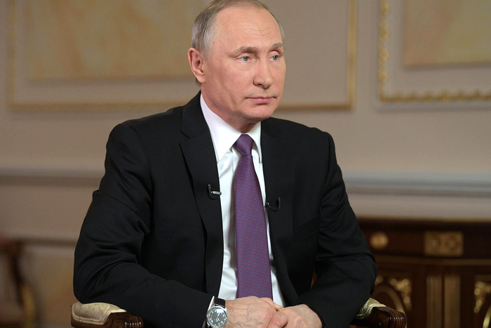 В Кремле отказались публиковать фото и видео встречи Путина с Тиллерсоном
