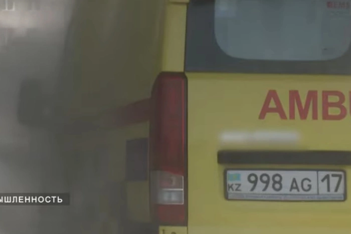 «Колотые раны». В Казахстане девятиклассник с топором ранил трех школьников