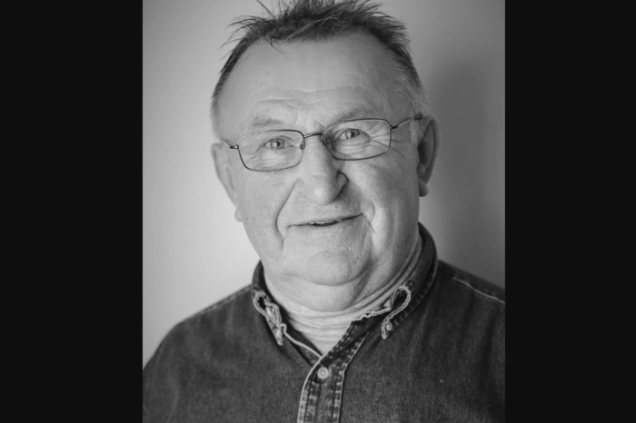 Умер легендарный тренер по хоккею из Свердловской области