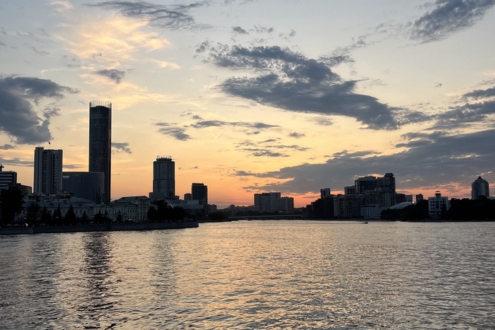 До +33 градусов потеплеет в Свердловской области