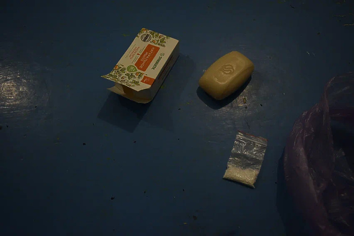 В СИЗО-5 Екатеринбурга обвиняемой доставили в мыле метадон из наркошопа (ФОТО)