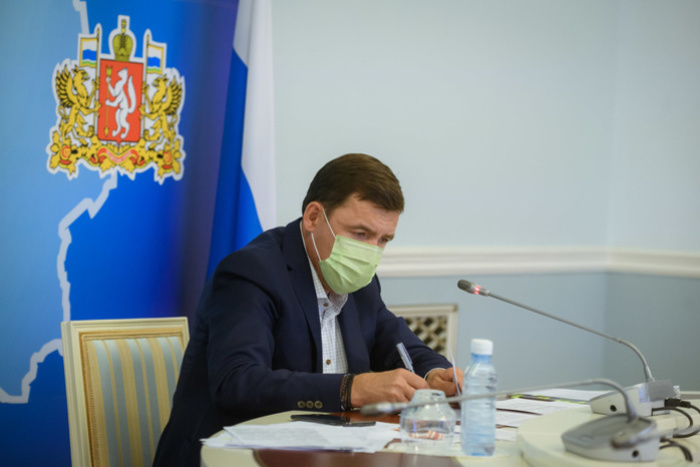 Куйвашев назвал условие для ужесточения карантина в Свердловской области