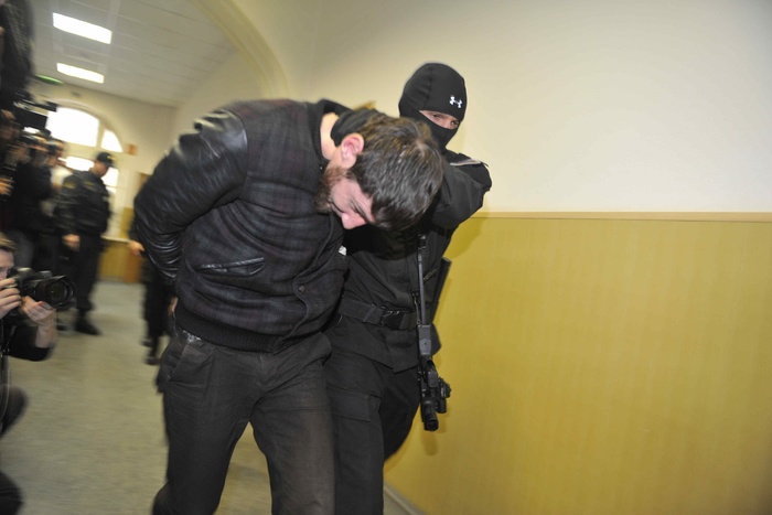 Обвинение запросило пожизненное лишение свободы для убийцы Немцова