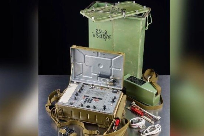 Немецкие археологи случайно нашли радиопередатчик советского шпиона при раскопках античной виллы