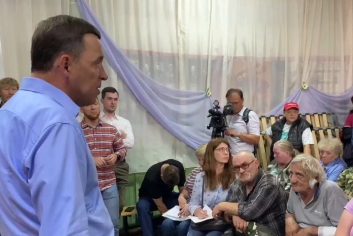 В Свердловской области из-за лесных пожаров вновь введен режим ЧС