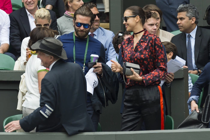 СМИ узнали о беременности модели Ирины Шейк