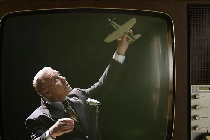 Тиль Линдеманн прилетел на закрытый показ фильма «Девятаев» в Екатеринбург