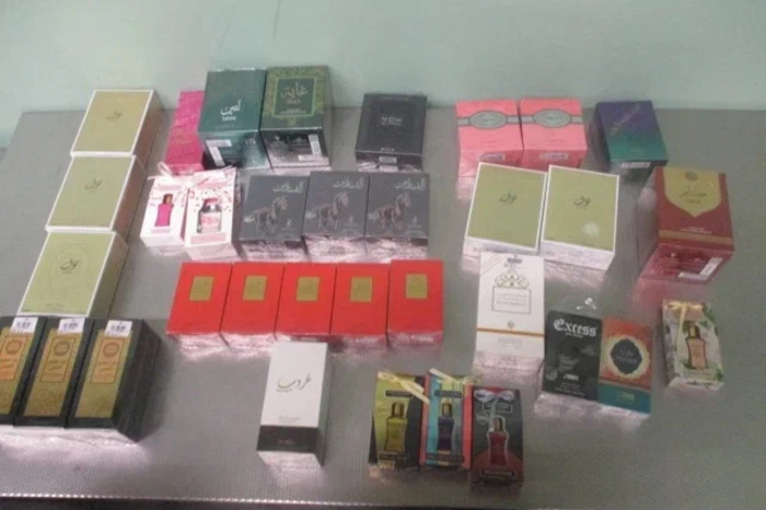 Уральские таможенники забрали у пассажира 36 килограммов духов «для родственников»